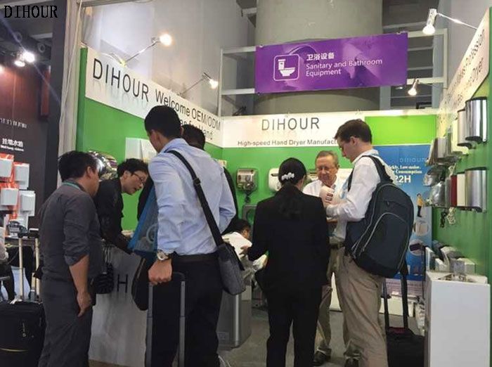 迪奥干手器、手消毒器2015年各大会展大放光彩